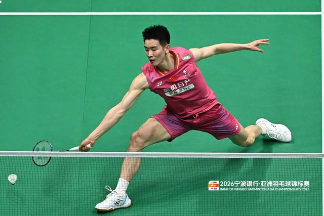 b体育app下载-国羽两“二单”亚锦赛首轮均出局 女双新秀亦落败|韩悦|李诗沣|亚洲羽毛球锦标赛|陈雨菲|女单_新浪新闻
